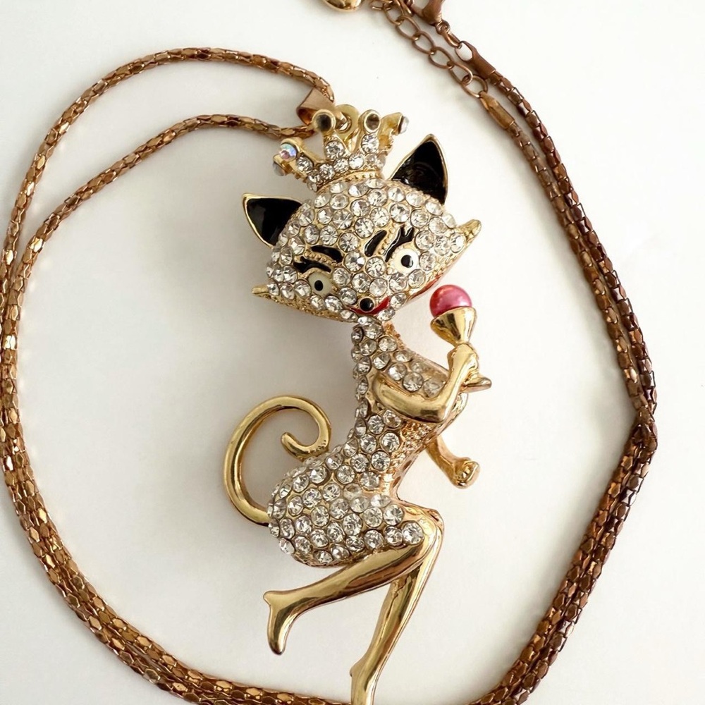 Vintage Y2K Betsey Johnson Rhinestone Encrusted Cat Pendant Necklace - Picture 2 of 8
